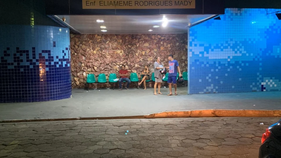 Criança de 10 meses é hospitalizada após ingerir entorpecente na casa dos pais