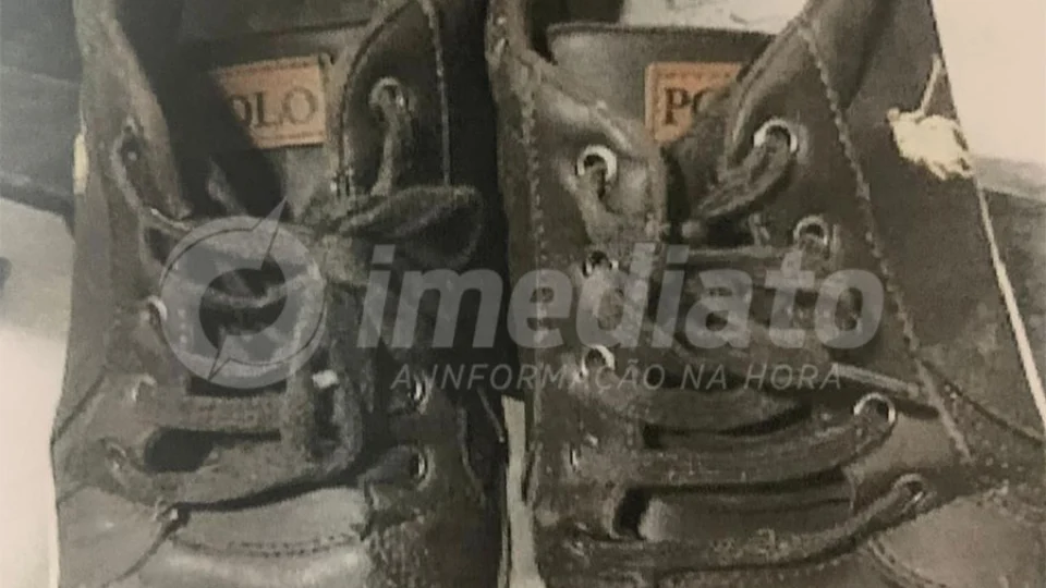 Sapato encontrado na casa de Alejandro  tinha sangue de Flávio Rodrigues