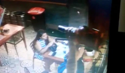 Homem furta garrafas de whisky avaliadas em quase R$ 10 mil em cachaçaria de Manaus