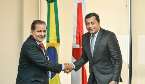 Wilson Lima empossa Otávio Gomes como controlador-geral do Estado