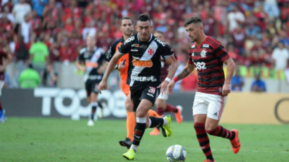 Clubes da Série A reduzem salários de jogadores na pandemia