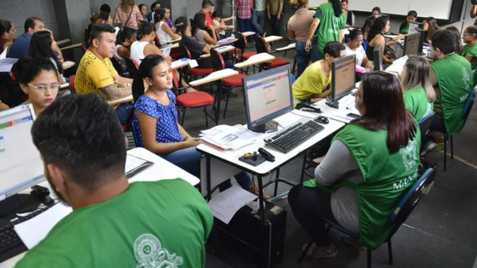 Classificados do Bolsa Universidade devem entregar documentação até a próxima quinta-feira (19)