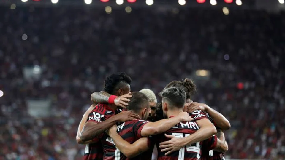 Após 38 anos, Flamengo vence o Al Hilal de 3 a 1 e vai à final do Mundial
