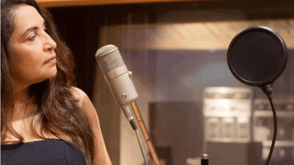 ‘A voz que canta em mim’: espetáculo de Eliana Printes, tem como palco o Teatro Amazonas, nesta sexta (6)