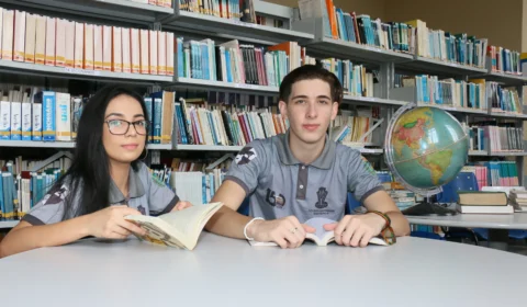 Rede estadual de ensino tem quase 500 aprovados nos vestibulares da UEA