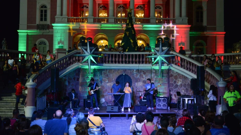 Fim de semana terá o encerramento da programação “Presente de Natal” no Largo de São Sebastião