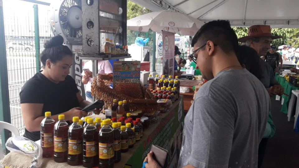 Feira de Produtos Regionais Beneficia mais de 500 produtores rurais no Estado.