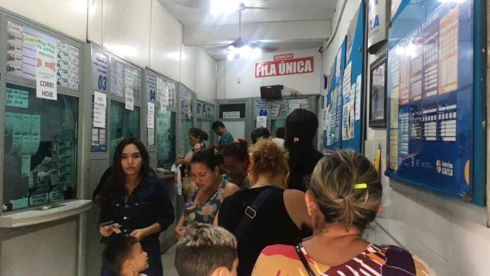 Loterias agitam com o prêmio da mega sena da virada; populares estão confiantes