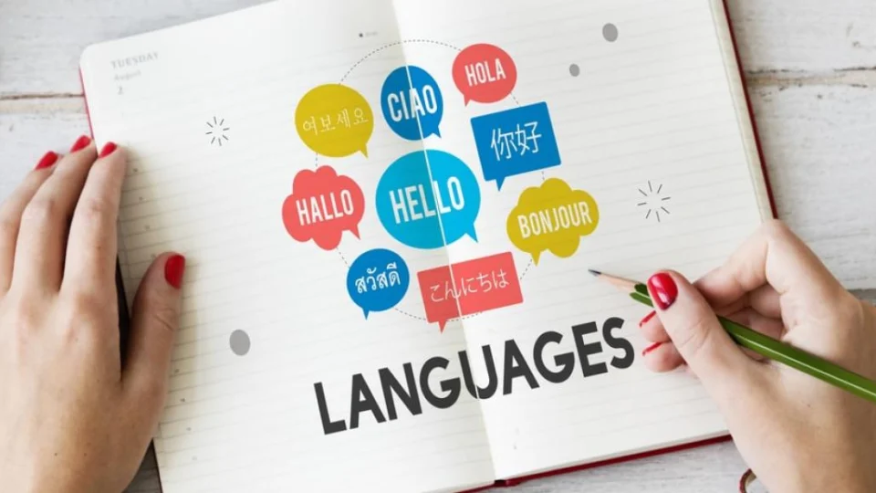 Quer estudar um novo idioma? FUEA está com matrículas abertas para cursos de inglês, francês e espanhol. Veja!