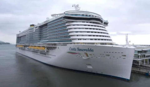 Cruzeiro com 7 mil pessoas é bloqueado na Itália por suspeita de coronavírus