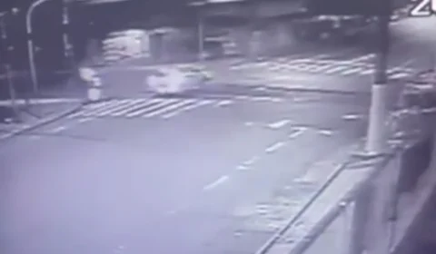 Vídeo mostra momento da colisão entre carros que matou motorista de aplicativo em Manaus