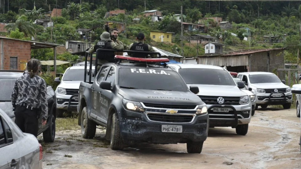 Lideranças do tráfico em invasões em Manaus são identificadas, diz SSP após deflagar operações