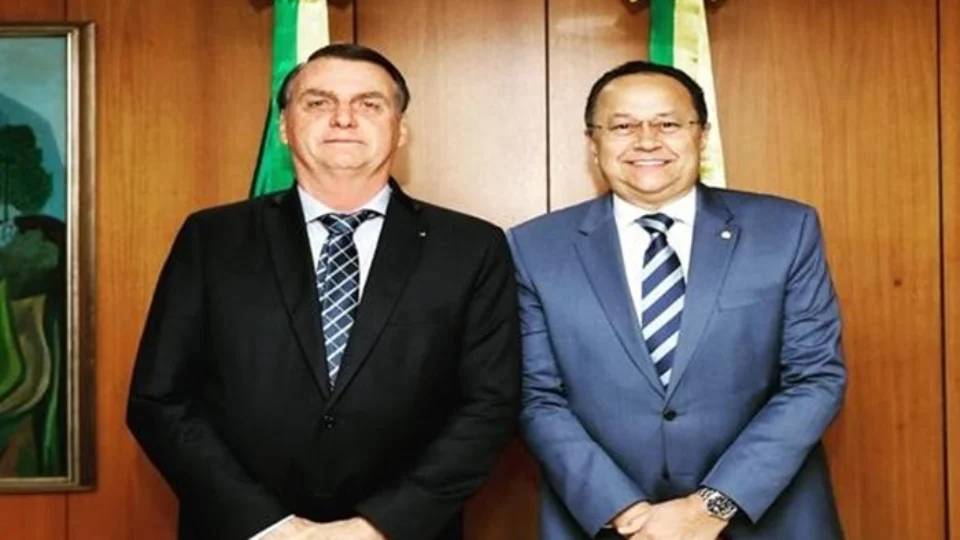 Bolsonaro promete novo decreto para não prejudicar setor de concentrados no PIM