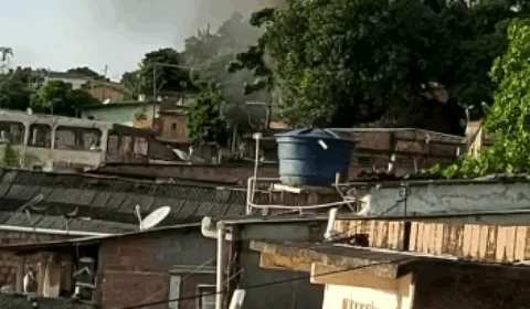 Vizinhos salvam duas crianças de incêndio, pois a mãe as teria deixado trancadas na noite anterior, no Lírio do Vale