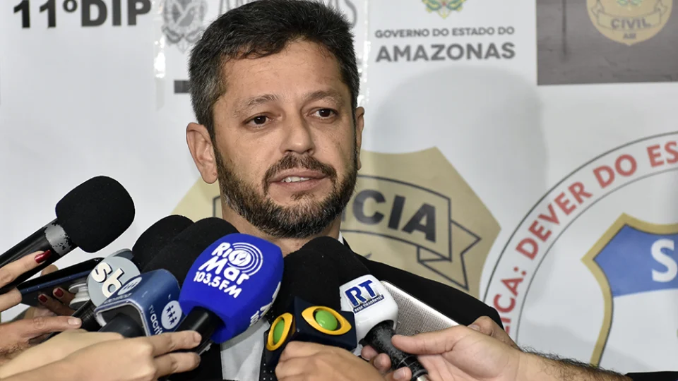 Polícia Civil prende homem envolvido em latrocínio de dono de joalheria, no bairro Coroado