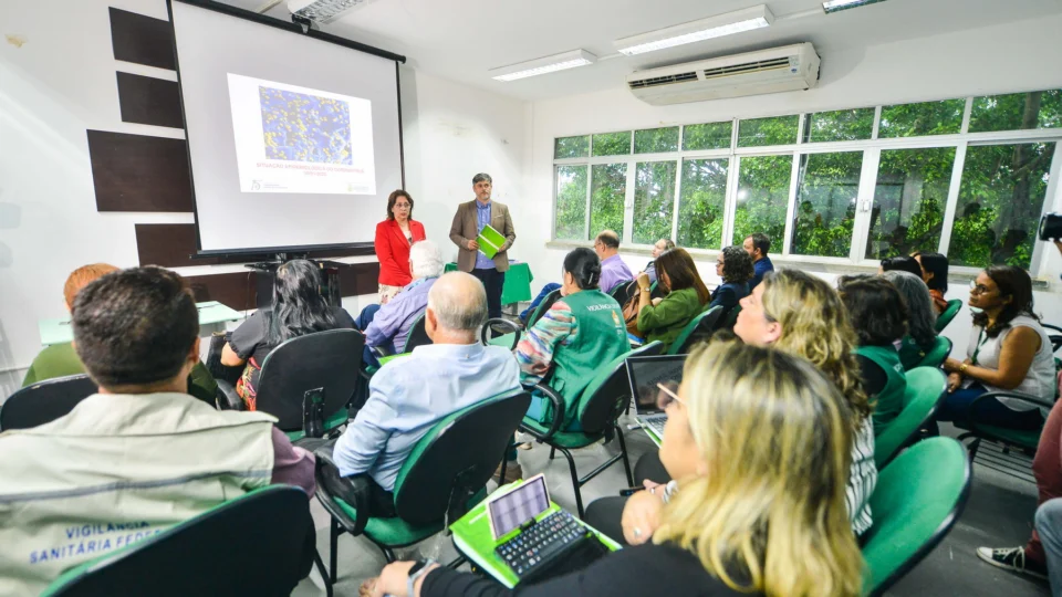 Autoridades de saúde alinham estratégias para prevenção do novo coronavírus no Amazonas