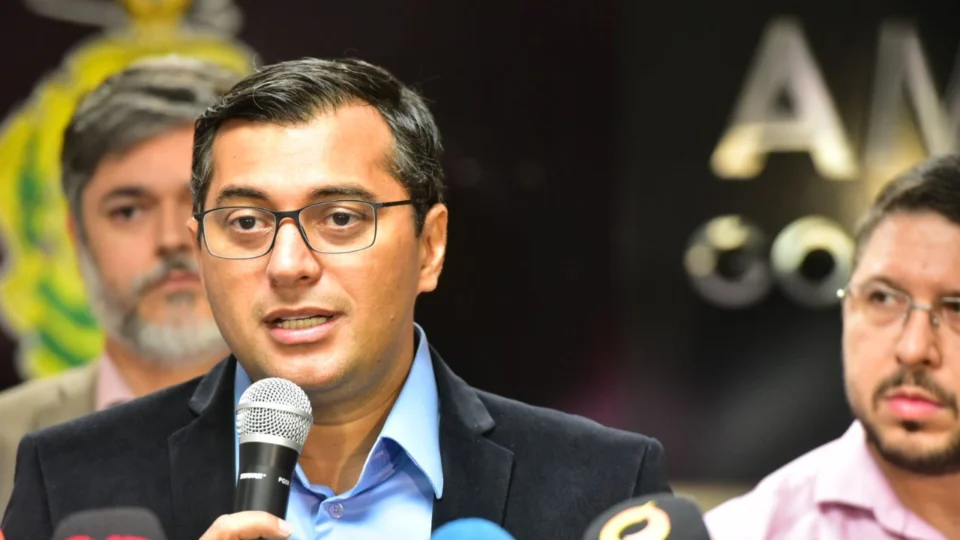 Em um ano, Wilson Lima já cumpriu e deu início a 61% das promessas que fez, aponta levantamento nacional