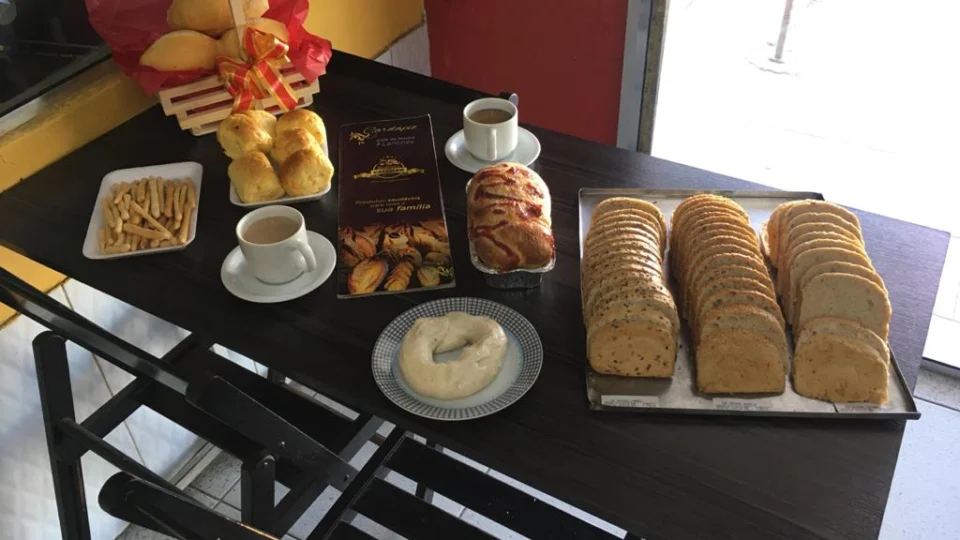 Padeiro aposta em produtos regionais como diferencial na sua panificadora