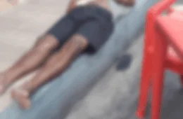 Briga entre flanelinhas, deixa homem esfaqueado na praça do Caranguejo, no Eldorado