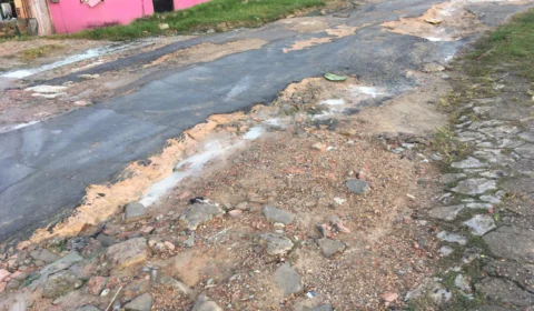 Moradores do Conjunto Galiléia 2 reclamam do estado crítico de rua na comunidade