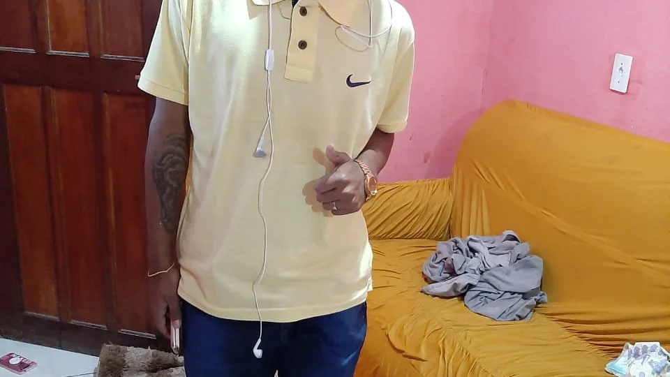 Há 9 dias, adolescente sai de casa para encontrar amigos e desaparece