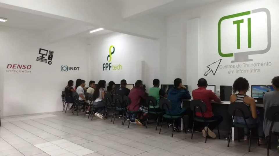 FPF Tech abre inscrições para novas turmas do curso de Programador Web do Projeto CTI