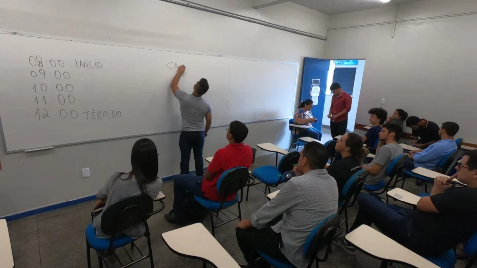 Defensoria Pública aplica provas do seletivo de estágio em Direito no próximo domingo (2)