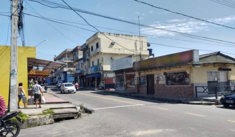 Chefe de cozinha é morto a tiros na saída do trabalho, no Mutirão