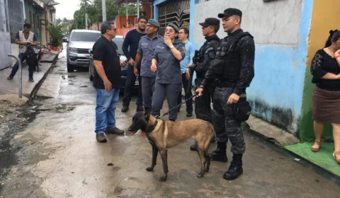 Com ajuda de cão farejador, polícia faz buscas por Erlon Gabriel