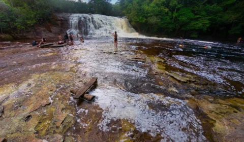 Grupo de jornalistas europeus se encanta com atrativos turísticos do Amazonas