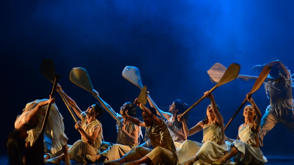 ‘Mensageiros de Francisco’ mostra a religiosidade dos ribeirinhos em espetáculo do Balé Folclórico