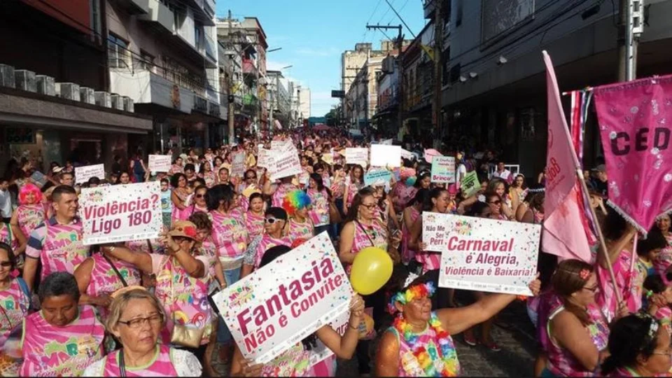 Banda ‘Maria Vem com as Outras’ será dia 14, com tema de campanha contra assédio no Carnaval