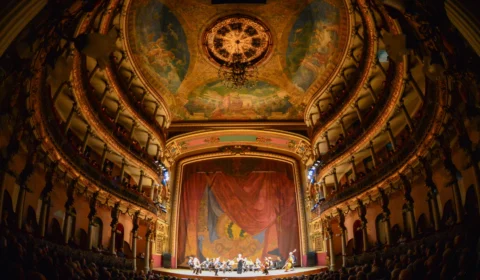 Agenda de espetáculos volta ao Teatro Amazonas em fevereiro
