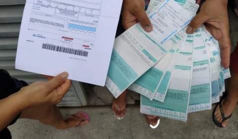 Com contas pagas em dia, moradores do Conjunto João Paulo 2 reclamam de falta de água