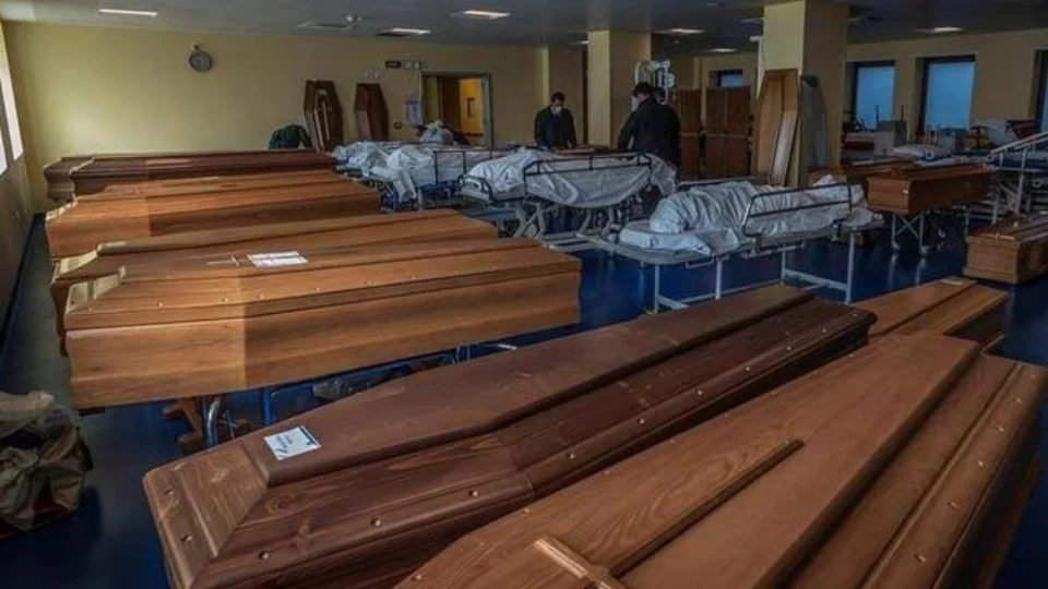 Número de mortos na Itália chega a 3.405 pelo novo coronavírus