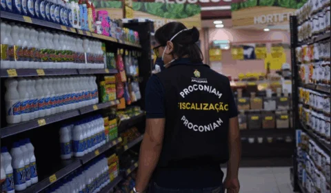 Procon-AM retorna a distribuidora autuada e apreende 3,5 mil máscaras sem notas fiscais