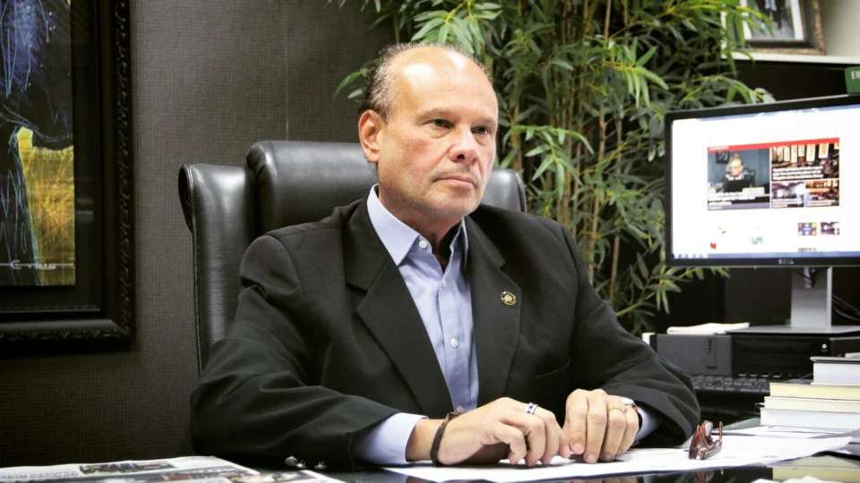 O presidente do Tribunal de Contas do Amazonas, testou positivo para a Covid-19