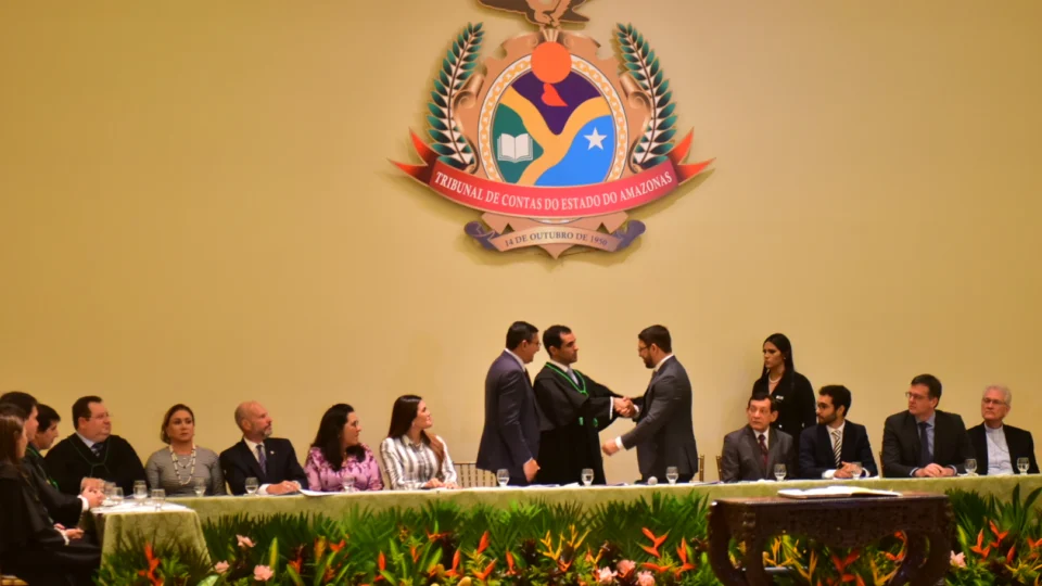 Novo defensor público geral no Amazonas é empossado e governador reafirma parceira com o órgão
