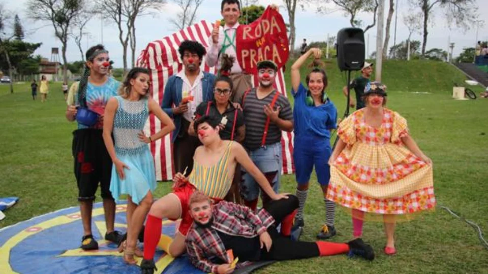 Projeto “Roda na Praça” faz apresentação online de ‘Clown Baré’ nesta quarta-feira (1º)