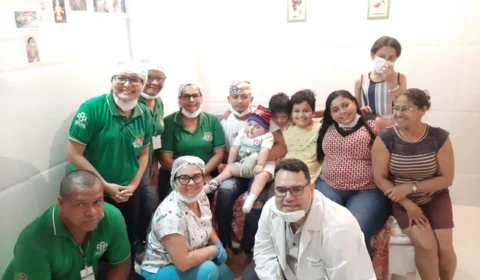 Programa ‘Melhor em Casa’ permite alta de criança internada há 1 ano e 4 meses