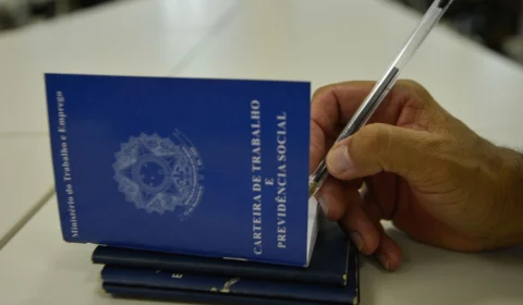 Confira as vagas de emprego para esta quarta (14)