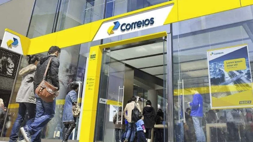 Correios levam amostras de coronavírus para estudos em universidades