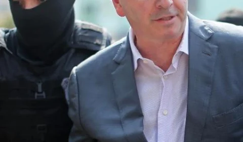 Lava-Jato: justiça autoriza prisão domiciliar para Eduardo Cunha