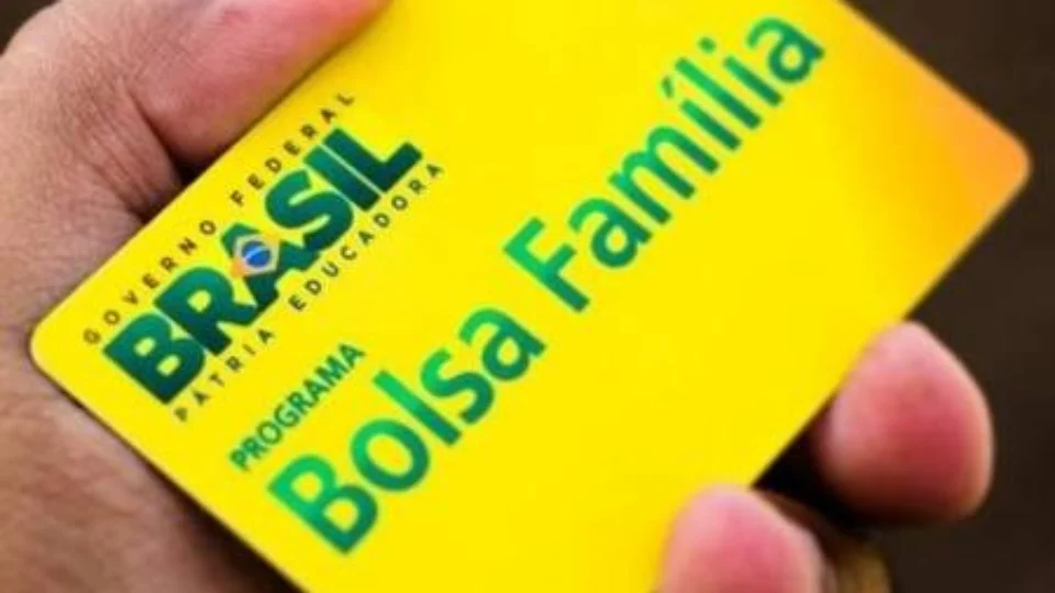 MP que criaria abono natalino para o Bolsa Família perde a validade