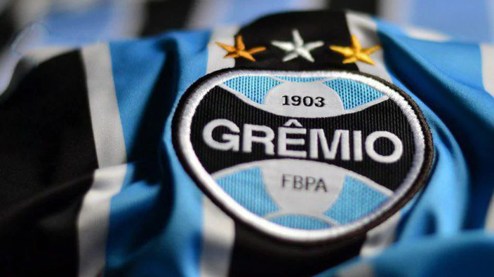 Grêmio e Internacional voltam aos treinos no início da semana