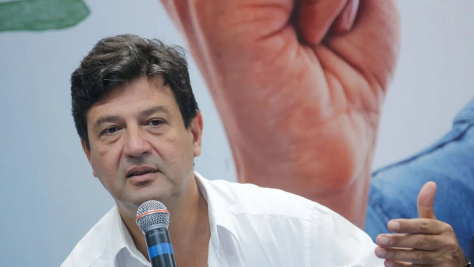 Brasil registra 60 casos de coronavírus nesta quinta