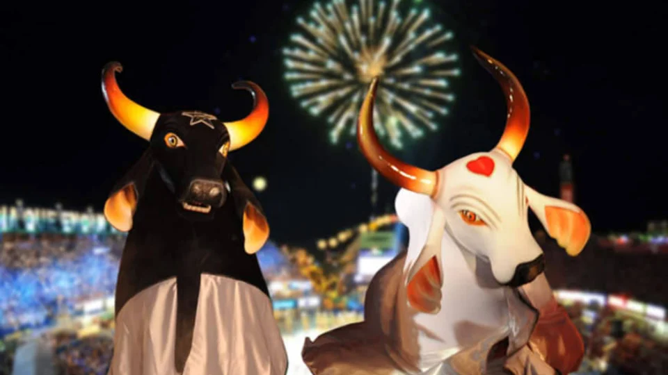 Festival Folclórico de Parintins é inviável para ser realizado em junho, afirma Wilson Lima em coletiva