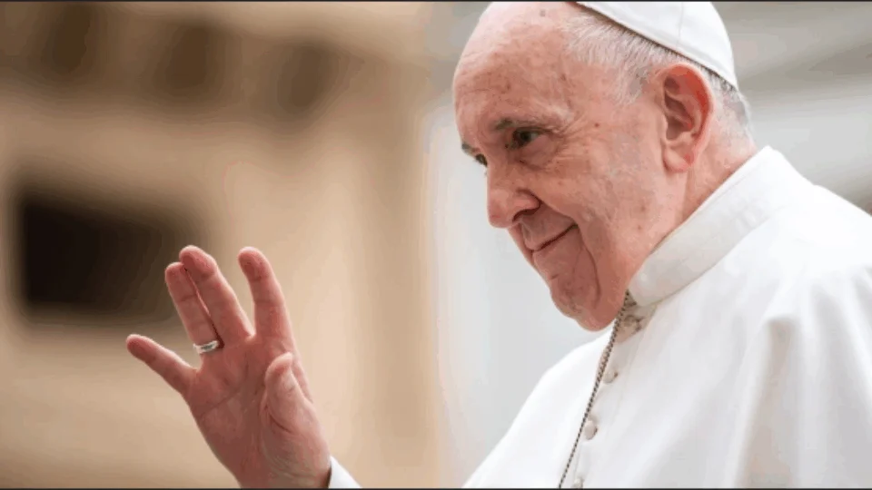 Papa pede orações para quem cuida de pessoas deficientes infectadas