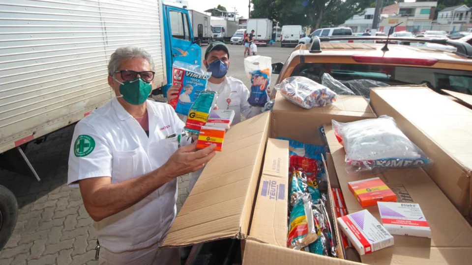 Empresas do PIM reforçam estoque de EPIs e insumos com doações para o governo do AM