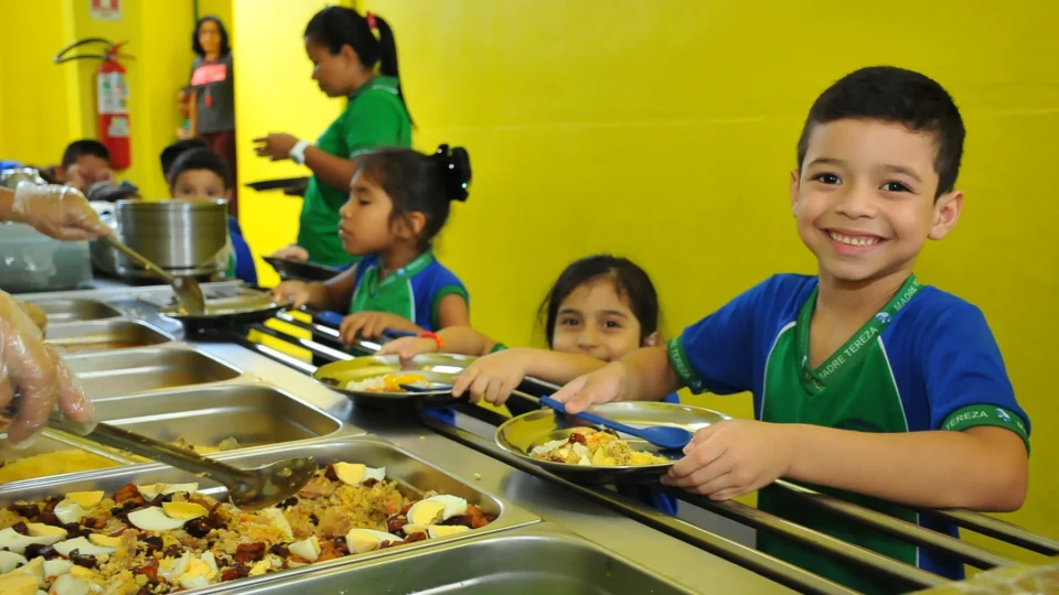 Programa ‘Merenda em Casa’ receberá contribuição de agricultores dos 62 municípios do Amazonas